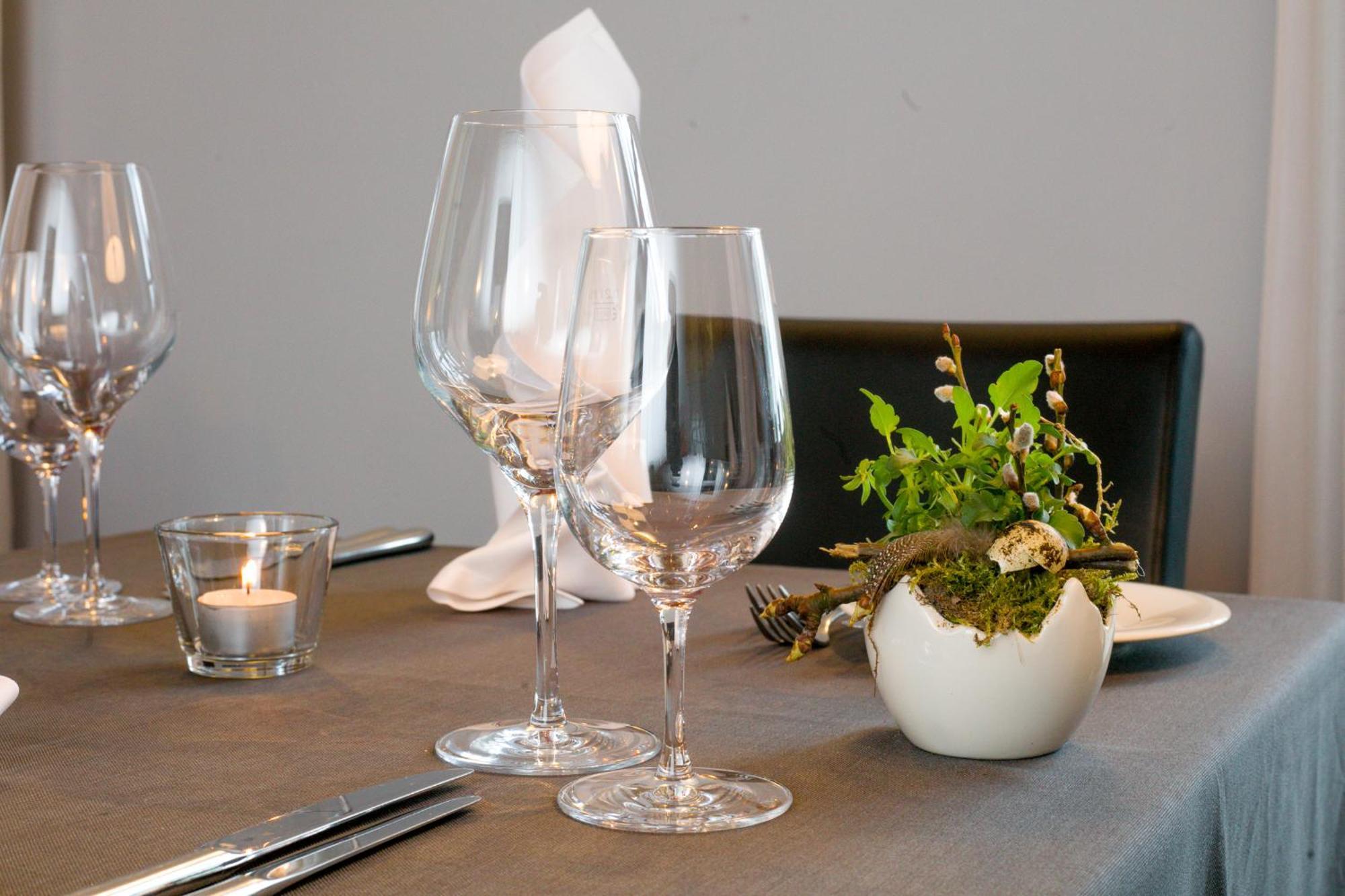 Romantik Hotel Schloss Ranzow 로메 외부 사진